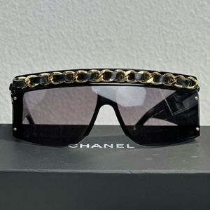 Iconic vintage 1992 CHANEL collection runway chain rare oversize sunglasses